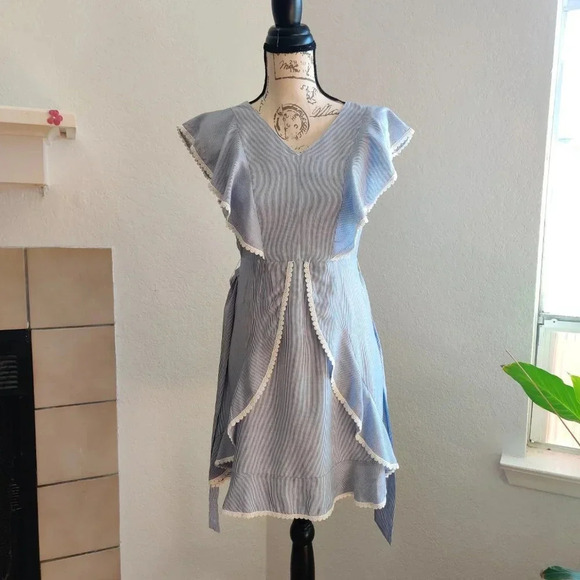 Cupcakes and Cashmere Striped Peasant Ruffle Short Sleeve Mini Dress Size S - Picture 3 of 12